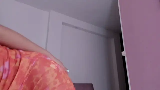 Snapshot of savhannacruzs chatting on 03-18-26, 01:47 savhannacruzs online show from 03-18-26, 01:47