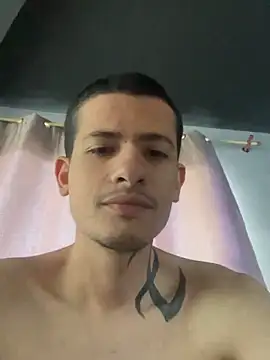 Snapshot of novinho_gostoso_safado chatting on 04-28-26, 03:39 novinho gostoso safado online show from 04-28-26, 03:39
