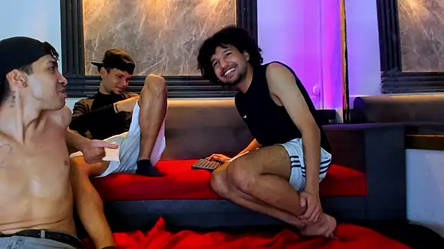 Angelo Blessed online show from 05-19-26, 01:56