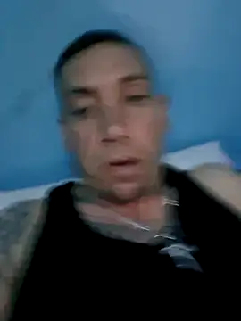 Brandon23xxxgb online show from 04-29-26, 03:32