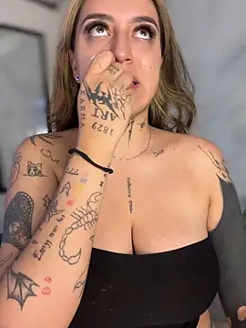 CarolQueen1  online show from 03-29-26, 01:44