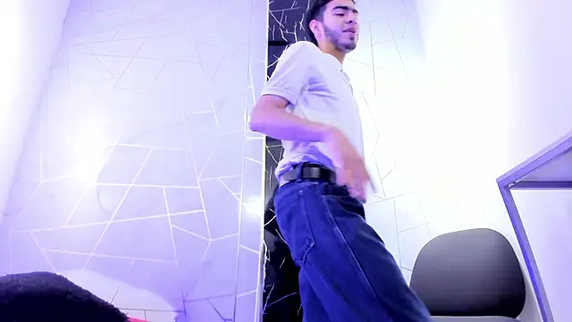 Valentin Lux online show from 03-27-26, 03:23