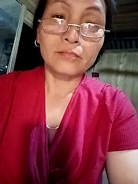 JenniferLovve01 online show from 03-12-26, 02:23