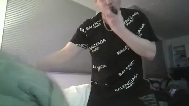 Snapshot of occasionalride1 chatting on 03-12-26, 01:50 occasionalride1 online show from 03-12-26, 01:50