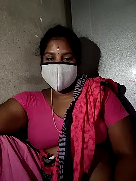 Snapshot of Tamil_Hot_Gopika chatting on 03-13-26, 06:31 Tamil Hot Gopika online show from 03-13-26, 06:31