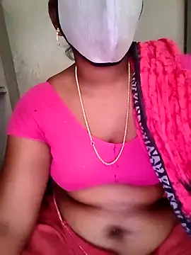 Snapshot of Tamil_Hot_Gopika chatting on 03-14-26, 08:09 Tamil Hot Gopika online show from 03-14-26, 08:09