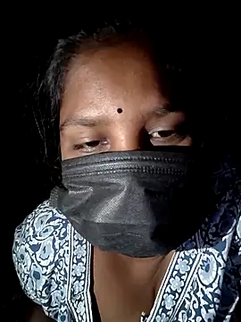 Snapshot of Tamil_Hot_Gopika chatting on 03-15-26, 12:05 Tamil Hot Gopika online show from 03-15-26, 12:05