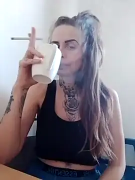 Snapshot of sashasassygfexp chatting on 04-04-26, 10:24 sashasassygfexp online show from 04-04-26, 10:24