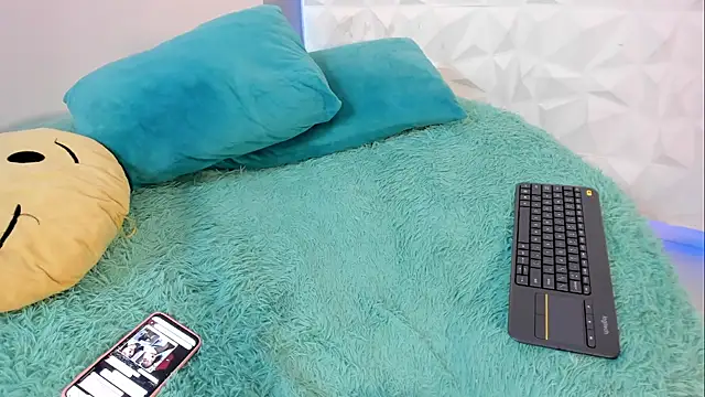 KittyVelve online show from 03-11-26, 01:06