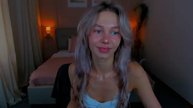 LuluAlis online show from 07-08-26, 02:43