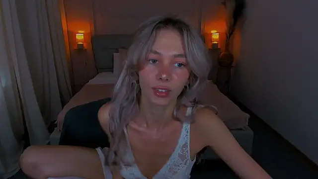 LuluAlis online show from 07-10-26, 02:19