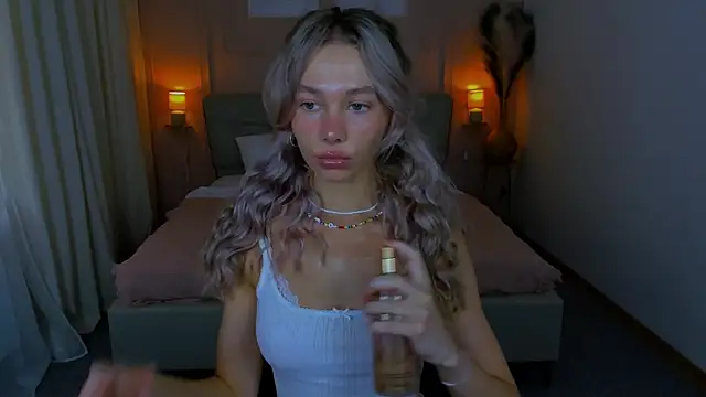 LuluAlis online show from 07-26-26, 01:29