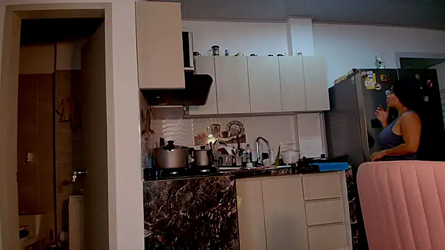 Snapshot of Serafina_del_Mar__ chatting on 06-11-26, 02:53 Serafina del Mar online show from 06-11-26, 02:53