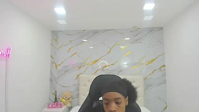 Snapshot of Sofia_echeverri chatting on 05-16-26, 12:04 Sofia echeverri online show from 05-16-26, 12:04