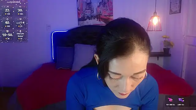 Snapshot of Mylu_xx chatting on 05-14-26, 01:40 Mylu xx online show from 05-14-26, 01:40