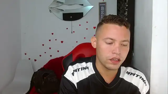 sven fox723 online show from 04-12-26, 01:16