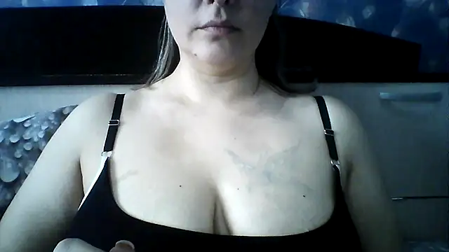 Alisa07qw online show from 03-12-26, 05:02