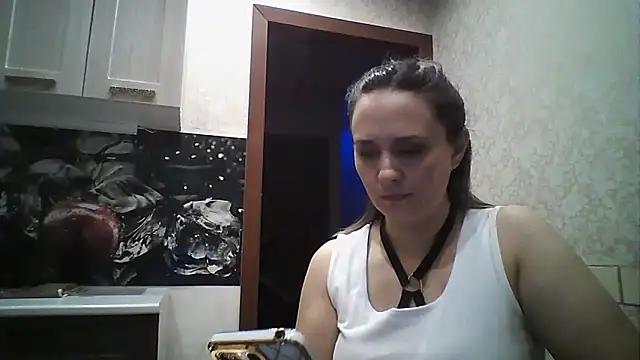 Alisa07qw online show from 03-28-26, 04:28