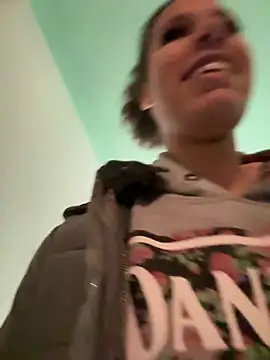 HighEndHotties online show from 03-12-26, 01:39