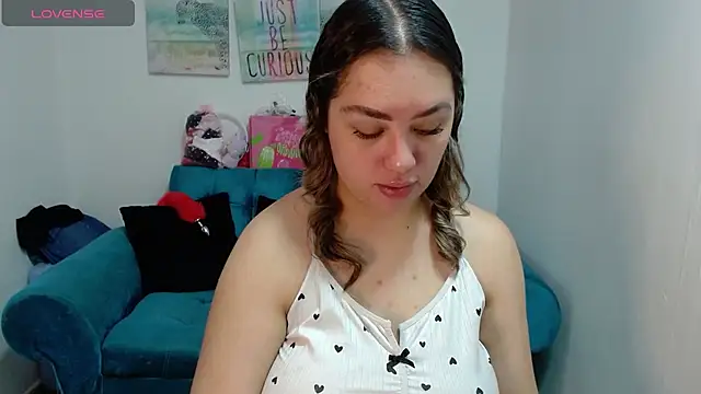 Snapshot of veronicaparkersex chatting on 07-09-26, 12:31 veronicaparkersex online show from 07-09-26, 12:31