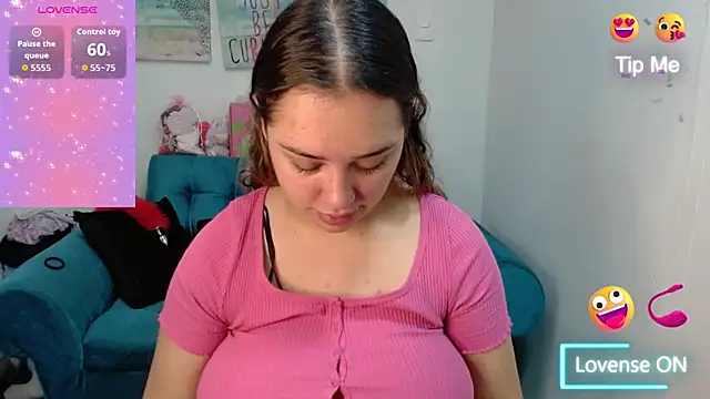 Snapshot of veronicaparkersex chatting on 07-31-26, 12:26 veronicaparkersex online show from 07-31-26, 12:26