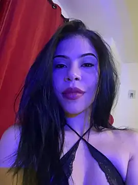 Snapshot of MiaReidd chatting on 03-16-26, 08:07 MiaReidd online show from 03-16-26, 08:07