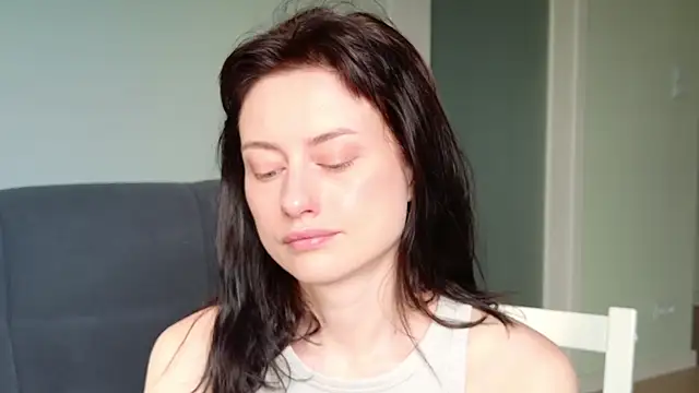 Snapshot of Dorimena chatting on 06-25-26, 05:12 Dorimena online show from 06-25-26, 05:12
