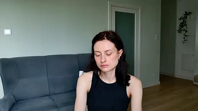 Snapshot of Dorimena chatting on 06-30-26, 04:46 Dorimena online show from 06-30-26, 04:46