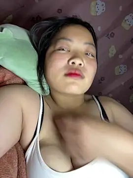 Snapshot of Herbe_01 chatting on 03-17-26, 07:55 Herbe 01 online show from 03-17-26, 07:55