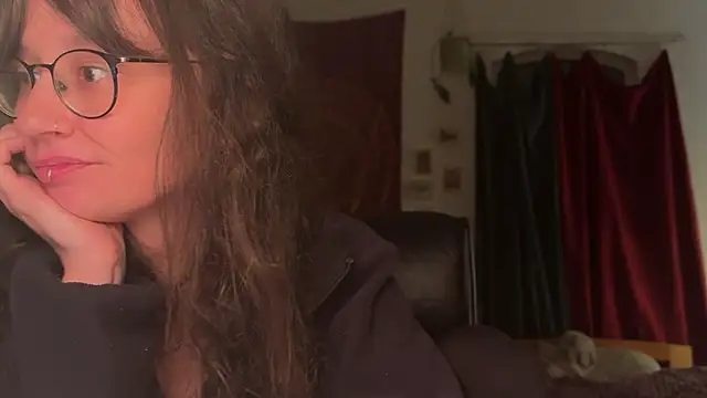 nyxo  online show from 03-31-26, 11:05
