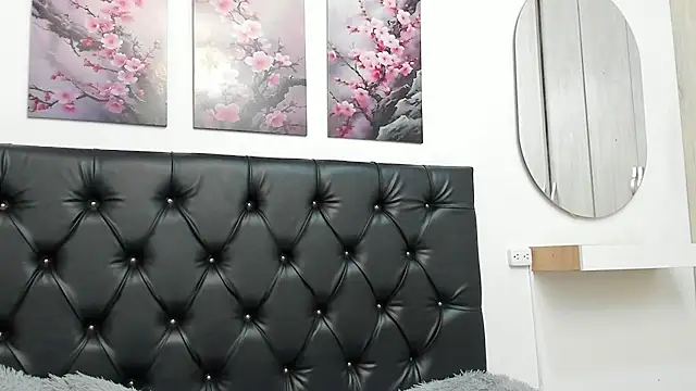 Tamar4 f00x online show from 06-25-26, 12:53
