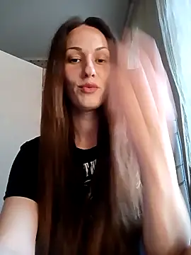 LunaCrystall online show from 04-05-26, 04:04