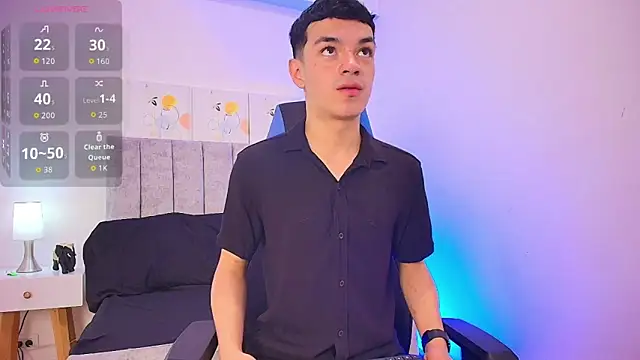 Snapshot of MikeLawford_ chatting on 03-15-26, 08:04 MikeLawford online show from 03-15-26, 08:04