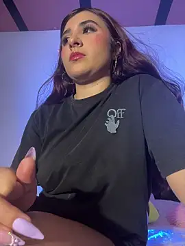 Nahomy-Benett online show from 03-13-26, 12:12