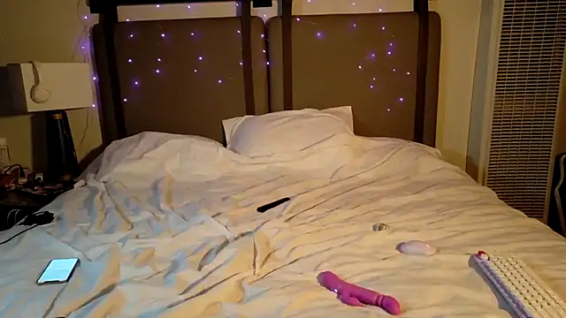 laycieizlaceddd online show from 04-06-26, 01:36