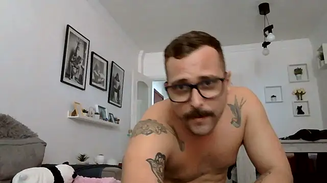 yanick931 online show from 06-09-26, 01:56