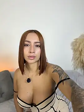 Snapshot of Yelena_Miller1 chatting on 07-13-26, 03:04 Yelena Miller1 online show from 07-13-26, 03:04