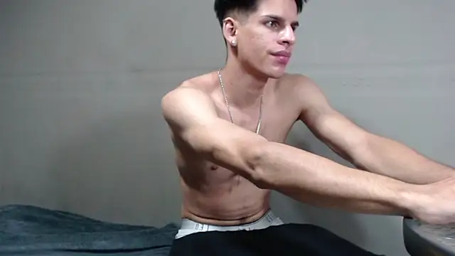 ConradGrayson78 online show from 04-02-26, 11:35