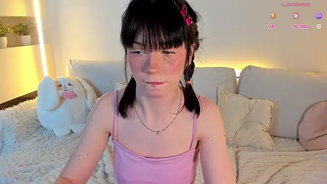 Snapshot of lisa_sunny_ chatting on 07-02-26, 11:22 lisa sunny online show from 07-02-26, 11:22