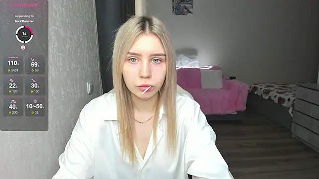 Snapshot of adel_miller chatting on 04-10-26, 04:50 adel miller online show from 04-10-26, 04:50