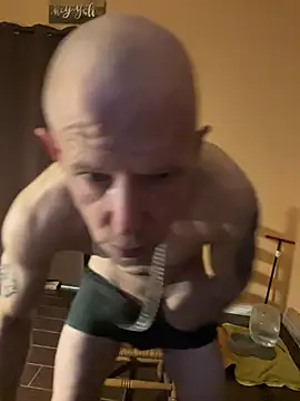 Snapshot of Thumper36 chatting on 03-11-26, 09:15 Thumper36 online show from 03-11-26, 09:15