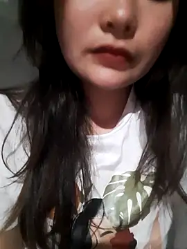 Snapshot of rin2008 chatting on 04-03-26, 02:26 rin2008 online show from 04-03-26, 02:26