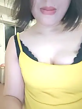 zxc81830 online show from 03-11-26, 01:17