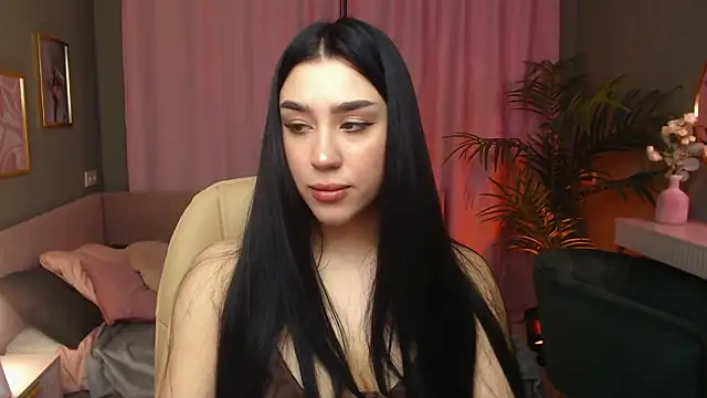 Winonna Ryder online show from 04-08-26, 07:41