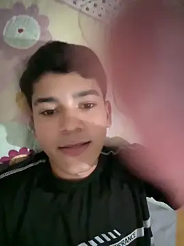 Snapshot of pabloflaquito23 chatting on 06-02-26, 02:35 pabloflaquito23 online show from 06-02-26, 02:35