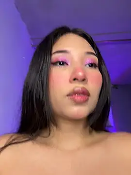 Snapshot of iamkyliewest chatting on 03-16-26, 05:44 iamkyliewest online show from 03-16-26, 05:44