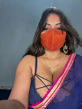 hot8178 online show from 07-22-26, 03:04