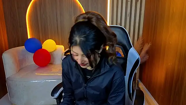 Lia queen tx online show from 07-02-26, 03:23