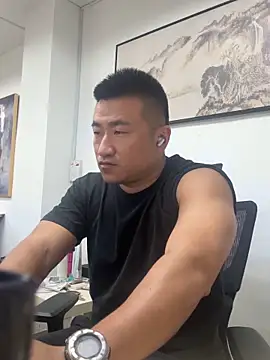 Cunzhangshibage02 online show from 05-05-26, 01:24