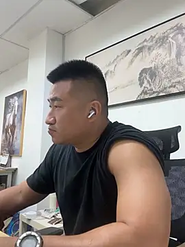 Cunzhangshibage02 online show from 05-07-26, 01:44